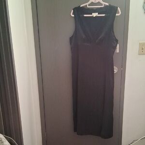 Elegant Black Sleeveless Nightgown NWT Size XL, Lovely Lace And Plenty Sexy,long